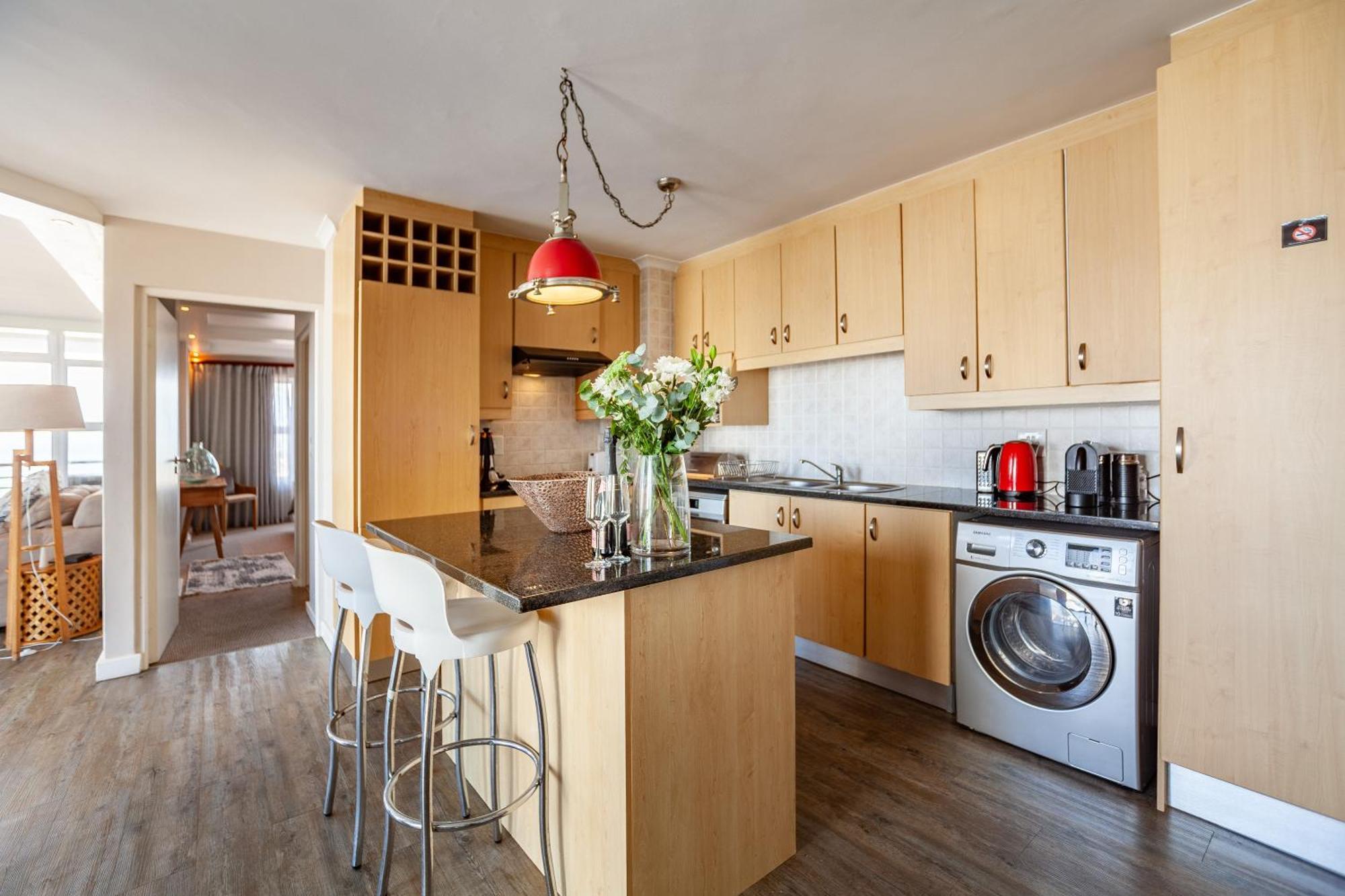 Luxury Ocean View Beachfront 2 Bed Apartment -206 The Waves, Blouberg, Cape Town Bloubergstrand Exterior foto