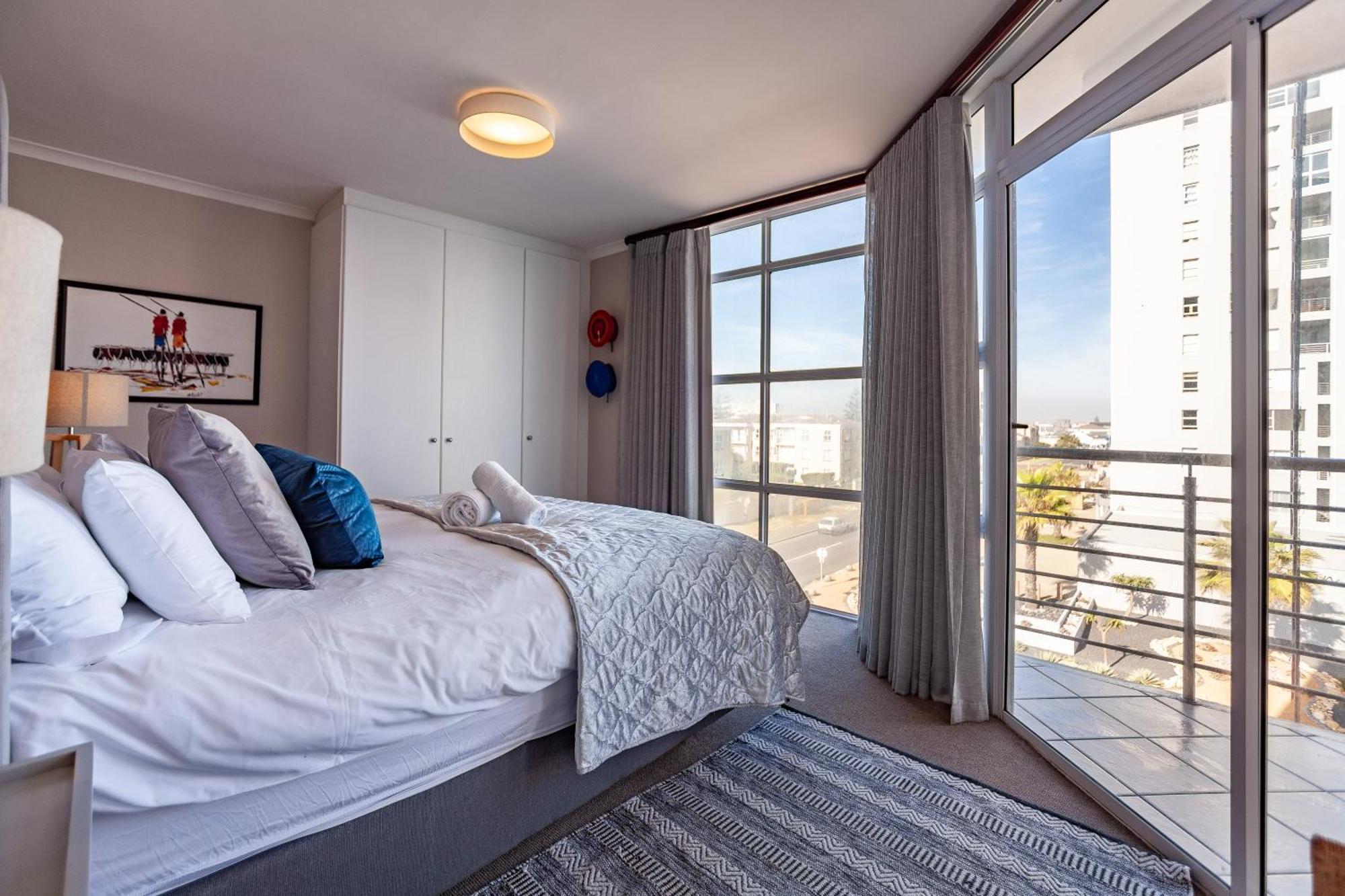 Luxury Ocean View Beachfront 2 Bed Apartment -206 The Waves, Blouberg, Cape Town Bloubergstrand Exterior foto