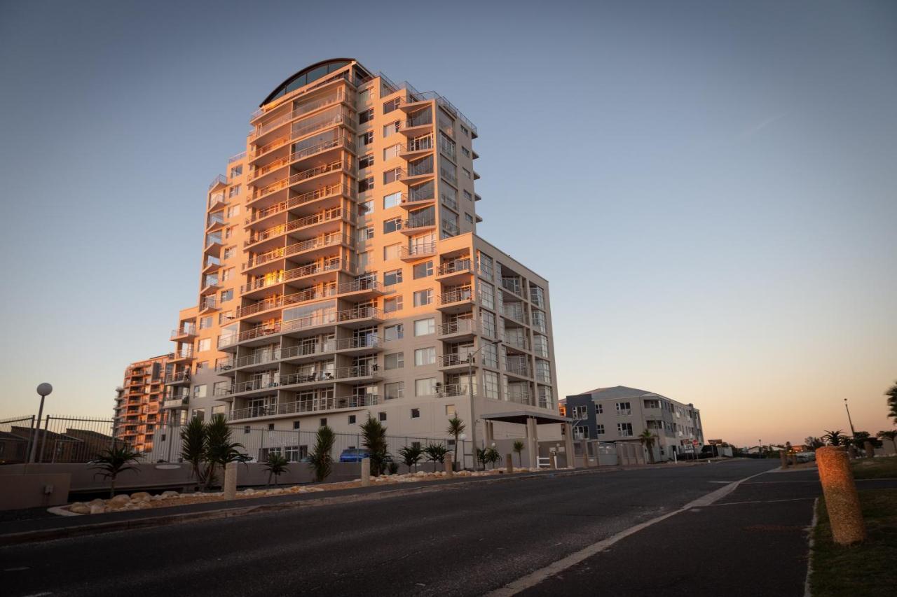 Luxury Ocean View Beachfront 2 Bed Apartment -206 The Waves, Blouberg, Cape Town Bloubergstrand Exterior foto